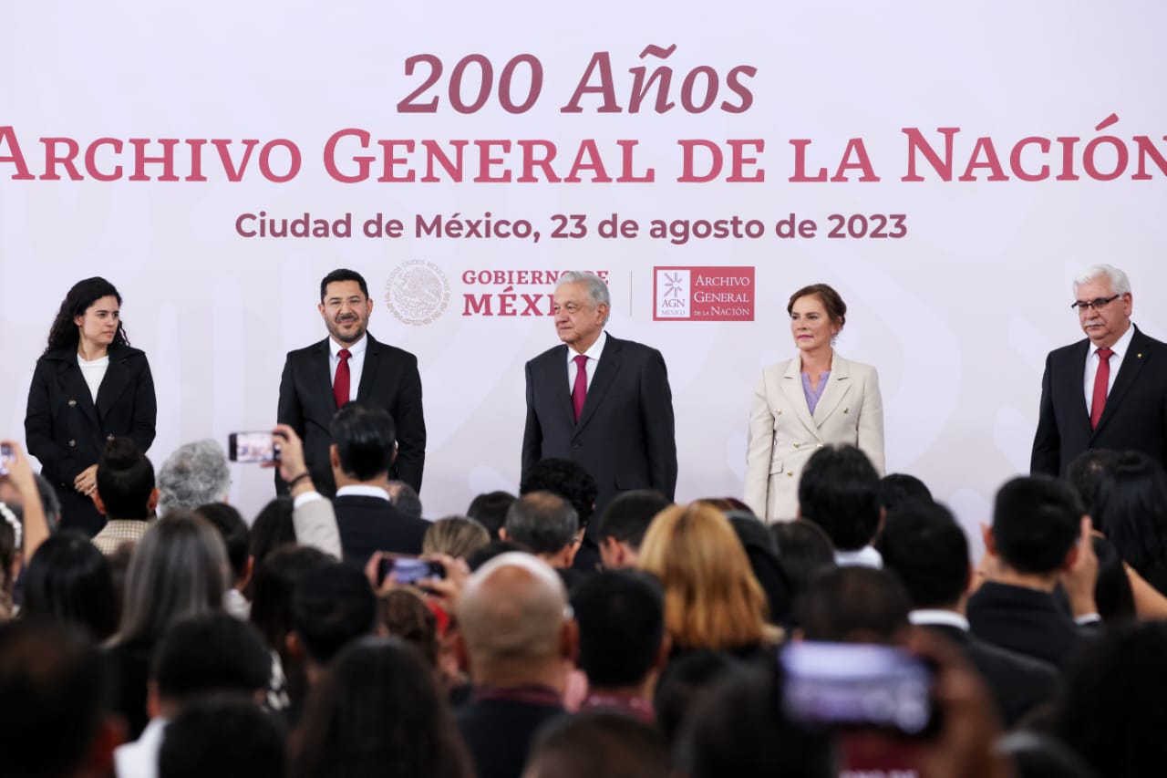 FOTO - CEREMONIA DEL 200 ANIVERSARIO DEL ARCHIVO GENERAL DE LA NACIÓN (3).jpeg
