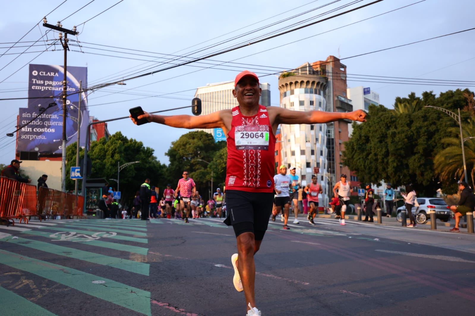 FOTO - MARATÓN DE LA CIUDAD DE MÉXICO EDICIÓN XL (7).jpeg