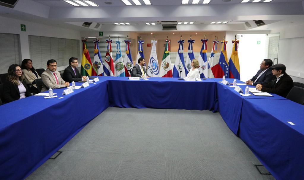 FOTO - SE INTEGRA ILCE A LA RED ECOS DE LA SECTEI (4).jpeg