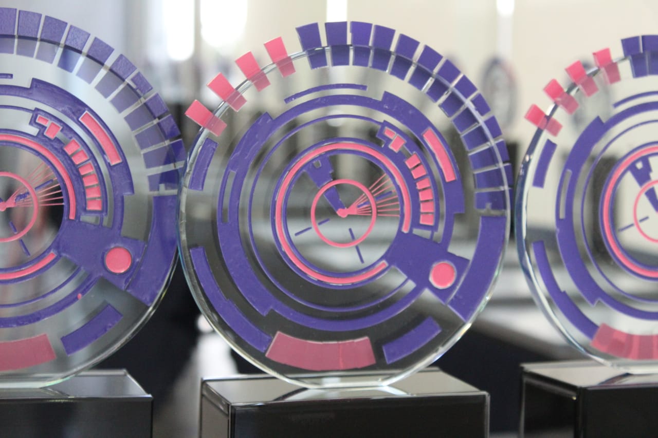 FOTO - PREMIO A LA INNOVACIÓN TECNOLÓGICA POR LA PLATAFORMA DEL SISTEMA DE INDICADORES DE GÉNERO (1).jpeg