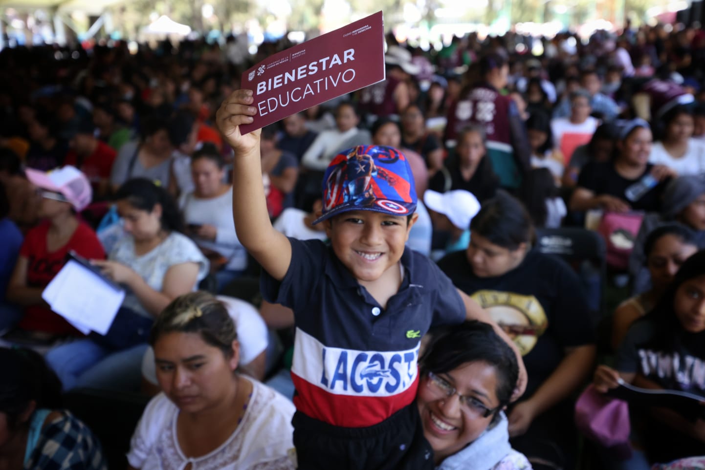 FOTO - ENTREGA DE TARJETAS “BIENESTAR PARA NIÑAS Y NIÑOS. MI BECA PARA EMPEZAR”, ALCALDÍA IZTAPALAPA (5).jpeg