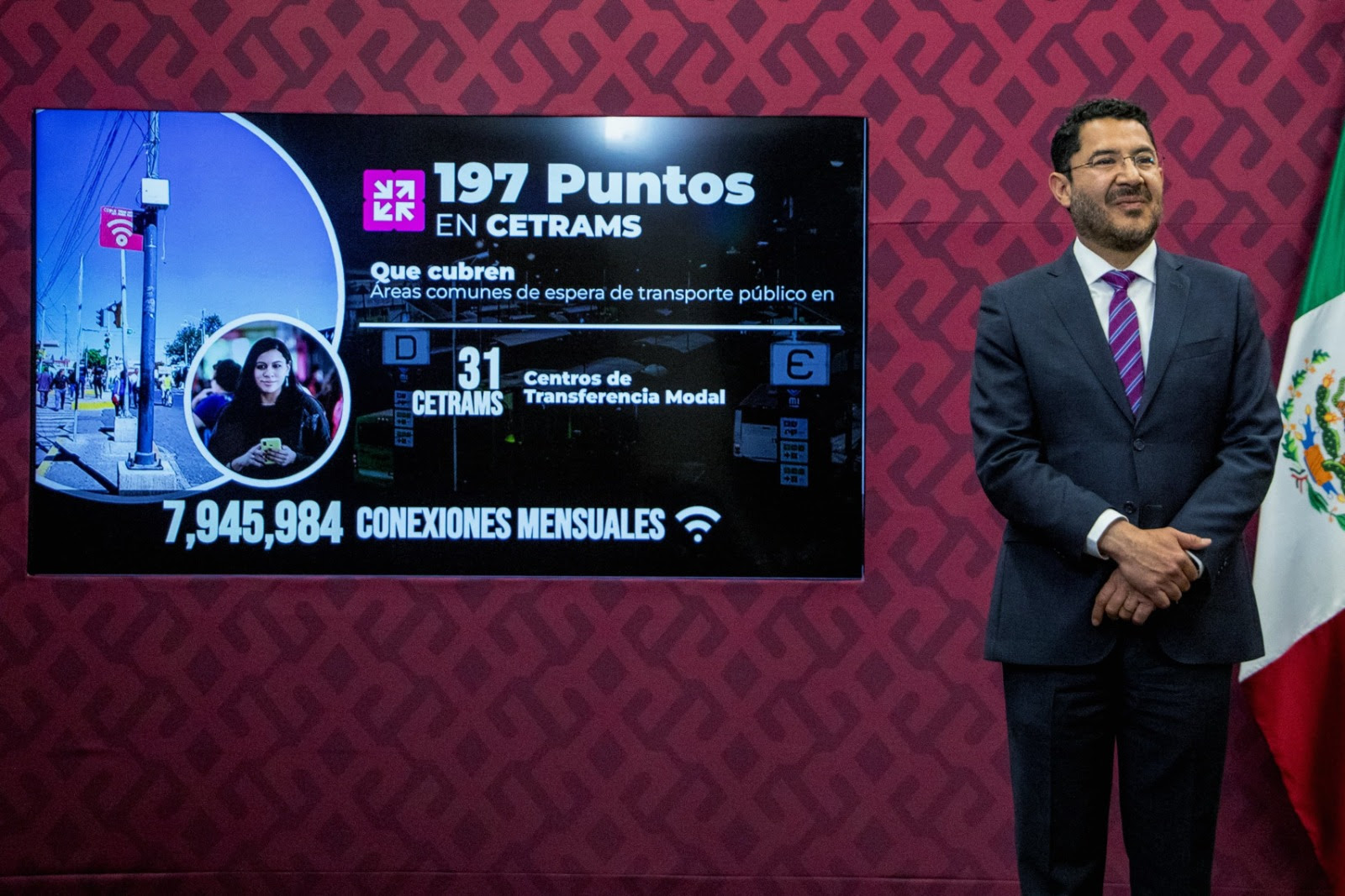 FOTO - CONFERENCIA DE PRENSA. WIFI EN EL TRANSPORTE PÚBLICO DE LA CIUDAD DE MÉXICO (3).jpg