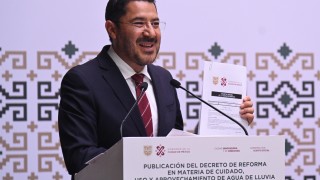 Presenta Martí Batres, Jefe de Gobierno de la Ciudad de México, publicación del decreto de reforma en materia de cuidado, uso y aprovechamiento de agua de lluvia