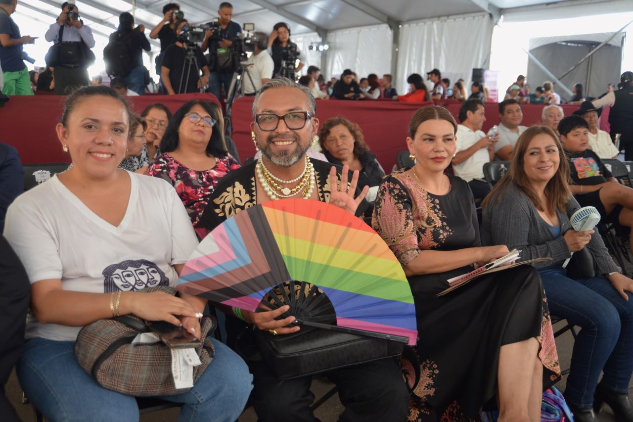 arcoiris zocalo chikis.jpg