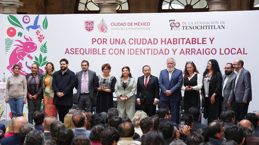 Presenta Clara Brugada primer Bando de Gobierno "Por una Ciudad Habitable y Asequible"